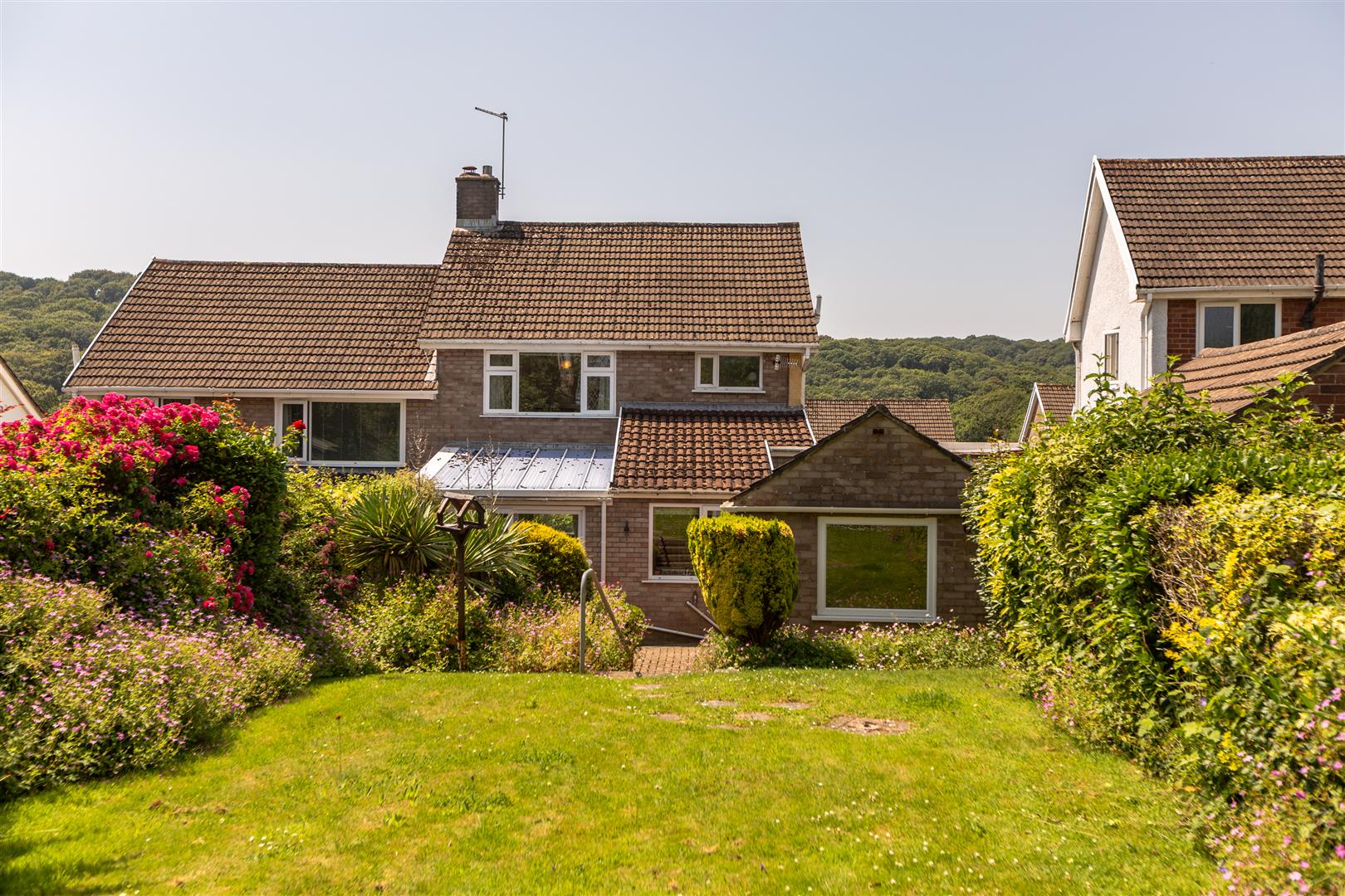 Gwerneinon Road, Sketty, Swansea, SA2 8EN